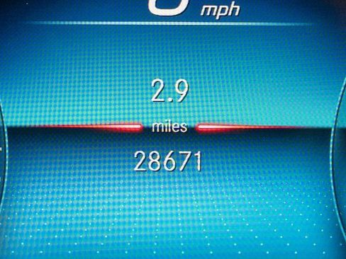 Certified 2021 Mercedes-Benz GLB 250 GLB 250 image 22