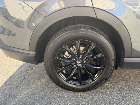 Certified 2025 Honda CR-V Sport image 9