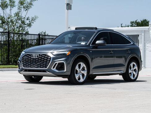 Used 2023 Audi Q5 2.0T Prestige w/ Prestige Package AWD/4WD image 5