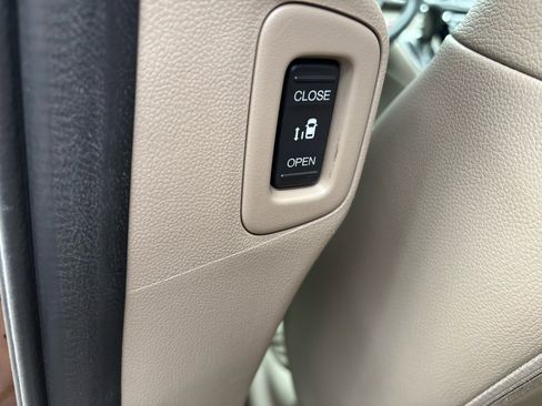 Used 2016 Honda Odyssey EX-L image 34