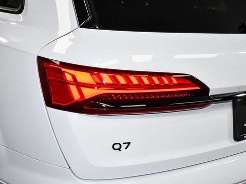 Used 2026 Audi Q7 3.0T Premium Plus w/ Premium Plus Package AWD/4WD image 85