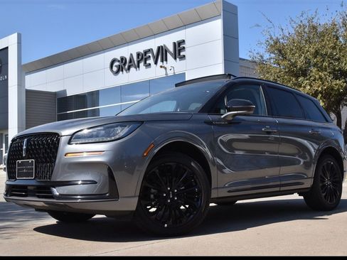 New 2026 Lincoln Corsair Premiere image 1