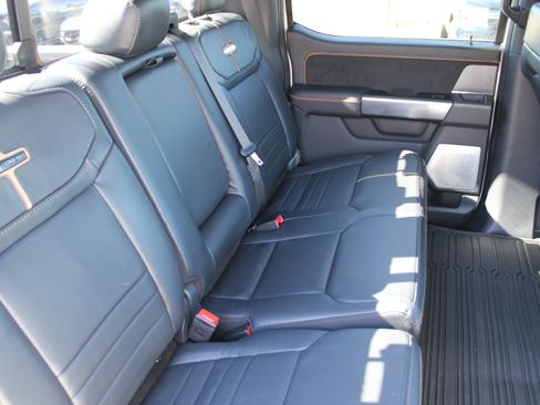 Used 2024 Ford F250 Platinum image 15