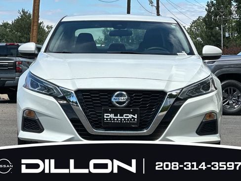 Used 2022 Nissan Altima 2.5 SV AWD/4WD image 9