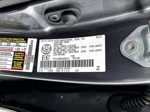 Used 2023 Toyota Tundra Capstone AWD/4WD image 19