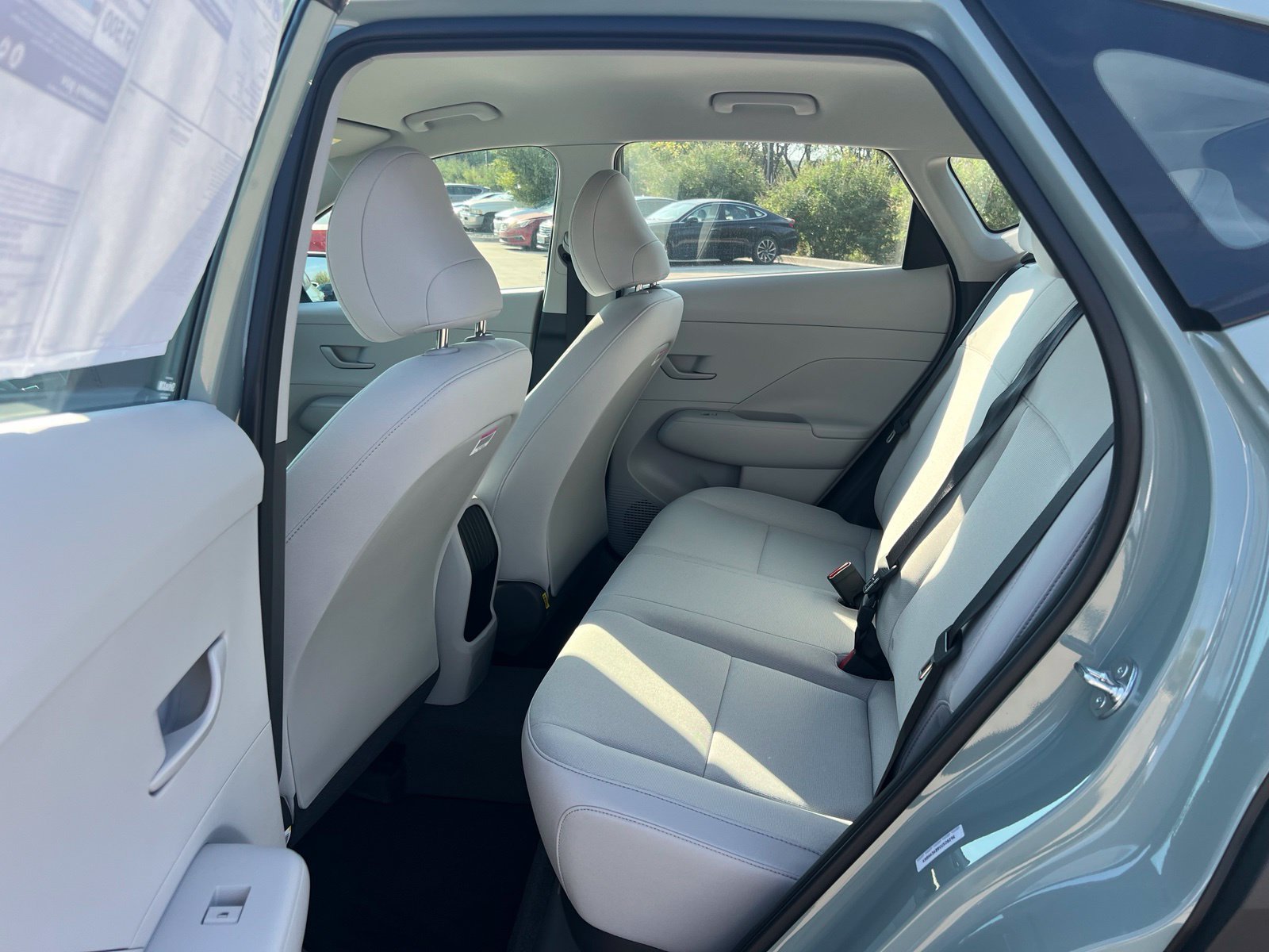 New 2027 Hyundai Kona SE FWD image 16