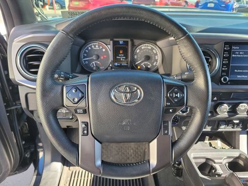 Used 2023 Toyota Tacoma TRD Off-Road image 21