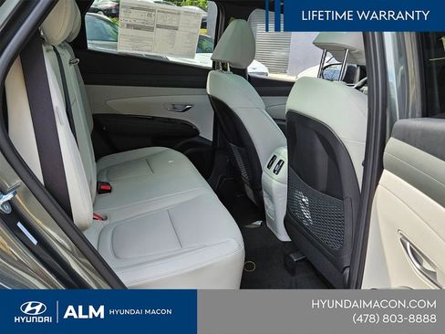 New 2025 Hyundai Tucson Limited AWD/4WD image 18