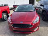 Used 2015 Ford Focus SE w/ SE Sport Package image 2