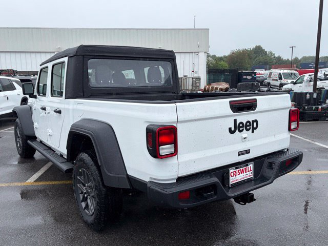 New 2026 Jeep Gladiator Sport AWD/4WD image 5