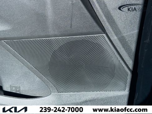 New 2026 Kia Sorento LX image 21