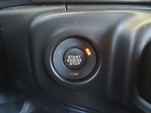 Used 2021 Jeep Wrangler Unlimited Sahara w/ Uconnect 4C Nav & Sound Group image 14