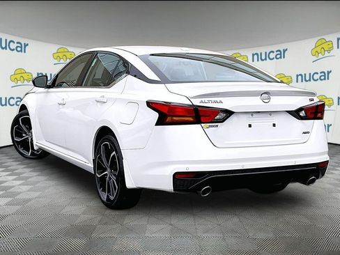 Used 2024 Nissan Altima 2.5 SR w/ SR Premium Package AWD/4WD image 4