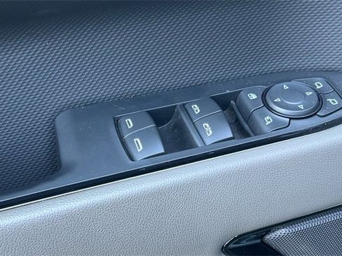 Used 2024 Chevrolet Silverado 1500 ZR2 w/ Technology Package image 12