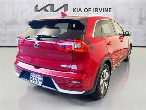 Used 2018 Kia Niro LX image 7