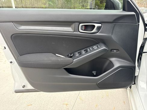 Certified 2025 Honda Civic Sport image 13