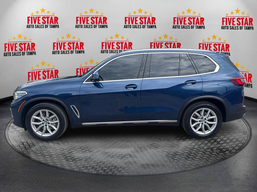 Used 2022 BMW X5 xDrive40i w/ Executive Package AWD/4WD image 4