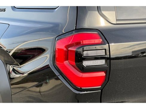 New 2026 Toyota 4Runner SR5 image 32