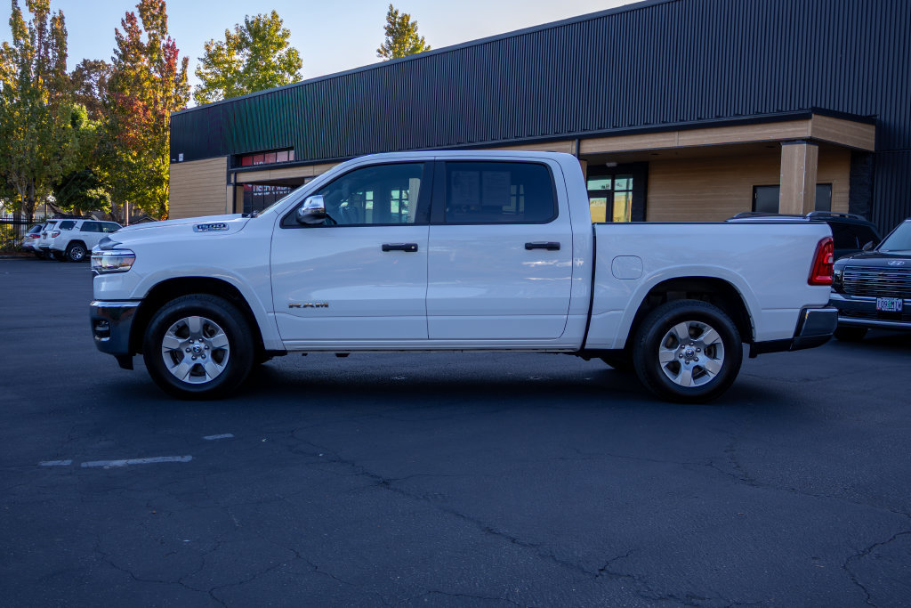 Used 2025 RAM 1500 Big Horn AWD/4WD image 10