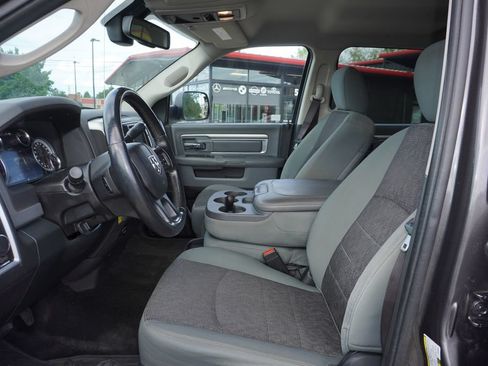 Used 2015 RAM 3500 SLT w/ Luxury Group AWD/4WD image 23
