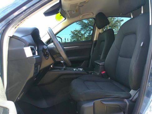 Used 2017 MAZDA CX-5 Sport image 11