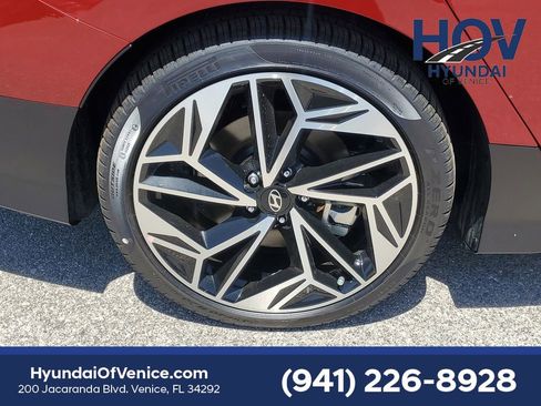 New 2025 Hyundai Ioniq 6 SEL image 5