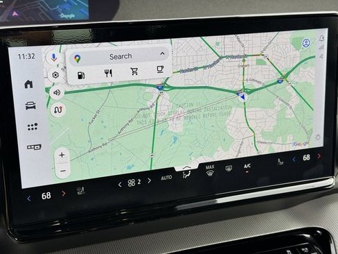 New 2025 Ford Expedition Active image 14