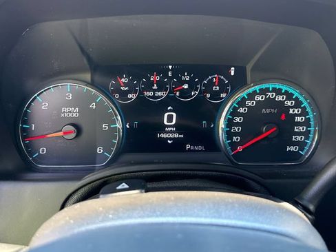 Used 2017 Chevrolet Tahoe Premier AWD/4WD image 30