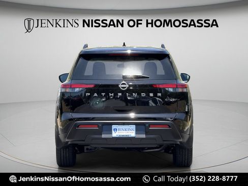 New 2026 Nissan Pathfinder SV w/ Cargo Package FWD image 5