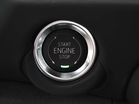 New 2026 Chevrolet Suburban RST w/ Comfort Package AWD/4WD image 17