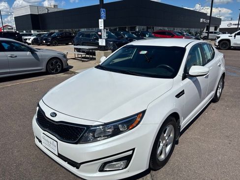 Used 2015 Kia Optima LX w/ LX Convenience Plus Package FWD image 1