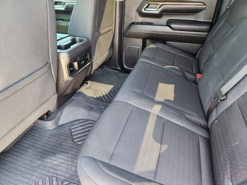 Used 2024 Chevrolet Silverado 1500 LT Trail Boss w/ Convenience Package II image 33