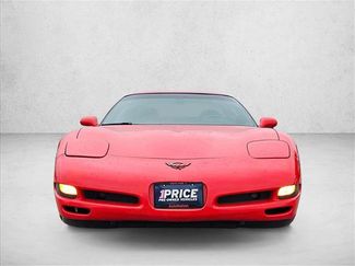 Used 2002 Chevrolet Corvette Coupe w/ Preferred Equipment Group2 RWD video 2