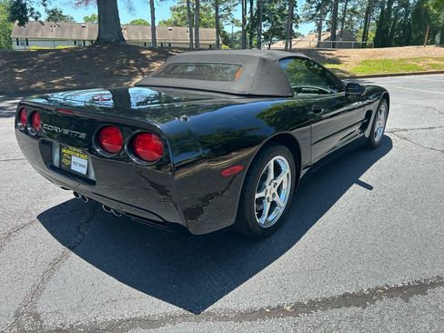 Used 2002 Chevrolet Corvette Convertible w/ Preferred Equipment Group2 RWD image 20