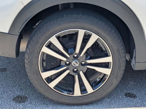 Used 2020 Nissan Kicks SV FWD image 20