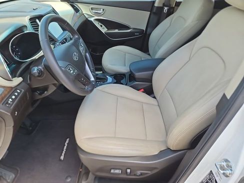 Used 2018 Hyundai Santa Fe Sport 2.0T FWD image 12