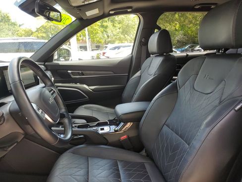 Certified 2023 Kia Telluride EX X-Line AWD/4WD image 18