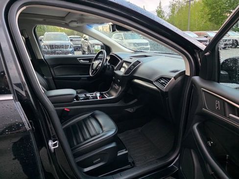 Used 2020 Ford Edge SEL w/ Convenience Package AWD/4WD image 12