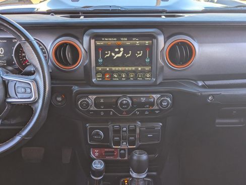 Used 2021 Jeep Gladiator Mojave image 17