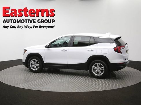 Used 2024 GMC Terrain SLE FWD image 61