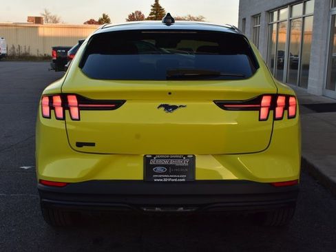 Used 2025 Ford Mustang Mach-E Premium image 5