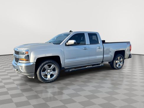 Used 2018 Chevrolet Silverado 1500 LT w/ All Star Edition image 1
