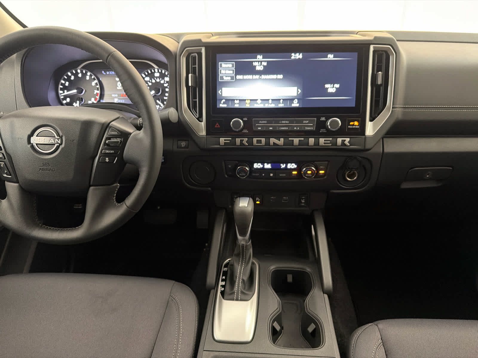 New 2026 Nissan Frontier SV w/ SV Convenience Package RWD image 18