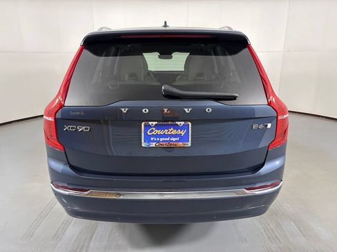 Used 2023 Volvo XC90 B6 Ultimate w/ Protection Package AWD/4WD image 7