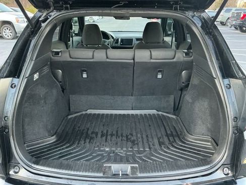 Used 2022 Honda HR-V Sport image 17