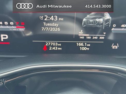 Used 2023 Audi Q8 Premium Plus w/ Premium Plus Package AWD/4WD image 17