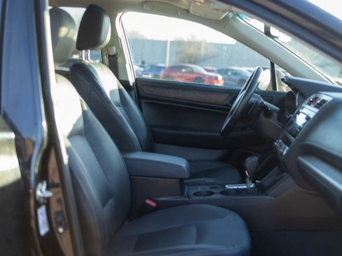 Used 2016 Subaru Outback 2.5i Limited image 36