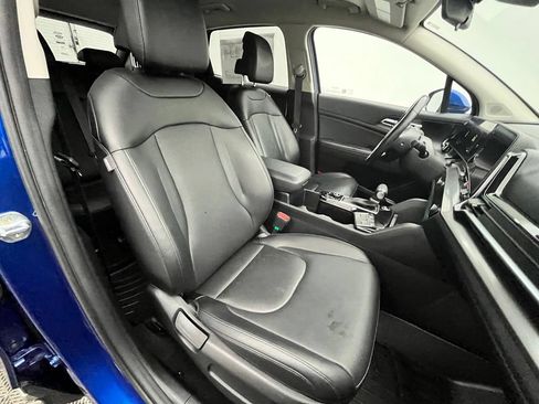 Used 2023 Kia Sportage EX FWD image 33