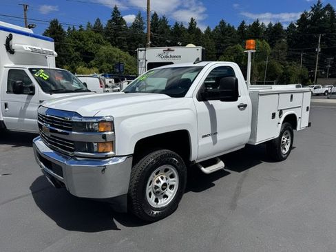 Used 2016 Chevrolet Silverado 3500 W/T RWD image 4