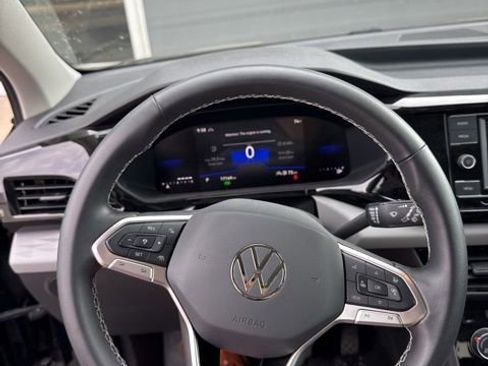 Used 2024 Volkswagen Taos S AWD/4WD image 27